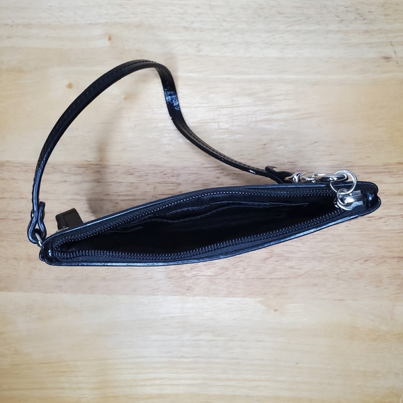 Authentic Coach Wristlet - Picture 12 of 13